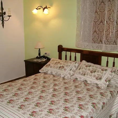 Country house Casa Lucinio Valhermoso de la Fuente